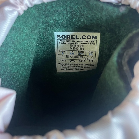 Girl Sorel snow boots NWOT - Picture 7 of 9